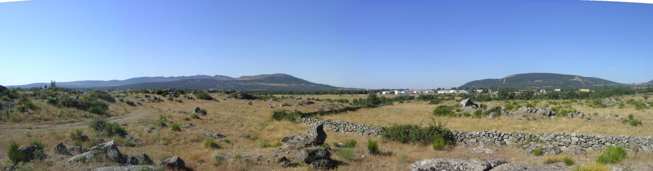  vista de la sierra de Hoyo y Cabeza Mediana desde los Praderones 